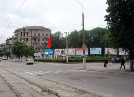 Білборд, Бігборд (Борд)  A у Кам'янське (Дніпродзержинськ) дз49А,просп. Свободи - просп. Аношкіна, рух вниз по  просп.Свободи Фото 1