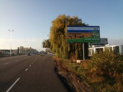 Билборд A в Днепр (Днепропетровск), 6х3  просп. Слобожанський (Газ. Правда), розвилка на КМ Золоті Ключі та Самарівку, навпроти Автоцентрів, рух у бік м. Дніпро фото 1