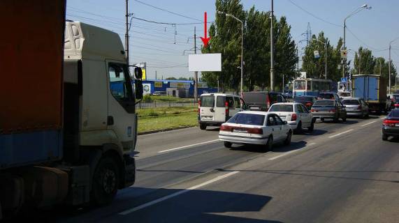 Білборд, Бігборд (Борд)  B у Дніпро (Дніпропетровськ) t021B, Донецьке шосе - вул. Незламна (Петрозаводська) (3), напрямок до Кайдацького мосту, біля світлофора Фото 1