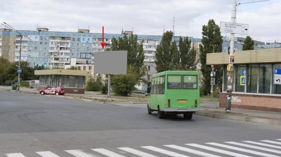 Билборд A в Днепр (Днепропетровск), 6х3  вул. Ю. Кондратюка (Комунарівська) - вул. В. Діївська (Бр. Трофімових), тупик станцій Метро фото 1