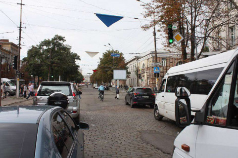 Scrolller, Scroll A in Dnipro (Dnipropetrovsk), 3.14х2.32  prosp. Dmitra Avornic'kogo - st. Pastera, ruh u bik z/d vokzalu, bila svitlofora - 169292 Photo 1
