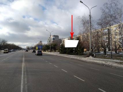 Білборд, Бігборд (Борд)  A у Нікополі, 6х3  вул.Першотравнева, навпроти буд.№5, напрямок руху до цетральної частини міста, навпроти ТЦ 33 квадратних метри Фото 1