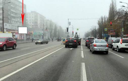 Білборд, Бігборд (Борд)  B у Дніпро (Дніпропетровськ), 3.14х2.32  Слобожанський (Газети Правда) пр.) в районі буд. №73, супермаркет Брусничка, на світлофорі Фото 1