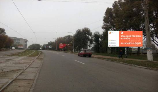 Билборд A в Каменское (Днепродзержинск), 6х3  просп. Василя Стуса (Комсомольський) - вул. Бурхана (район з/д платформи), напрямок до району Черемушки фото 1