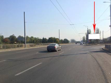 Билборд A в Днепр (Днепропетровск), 6х3  Набережна Заводська - вул.Панаса Мирного, біля парку ім.Леніна, по руху в центр фото 1