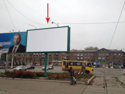 Billboard B in Kam'yanske (Dniprodzerzhinsk) dz90B,majdan Geroiv, zupinka tramvau No1, pravoruc Photo 1