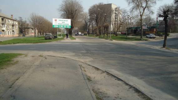 Билборд A в Каменское (Днепродзержинск) дз09А,просп. Аношкіна, біля СТО 4х4, напрямок з центру фото 1