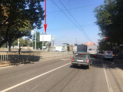 Билборд B в Днепр (Днепропетровск), 6х3  вул. Робоча - вул. Національної Гвардії (Уральська), на світлофорі, до центру фото 1