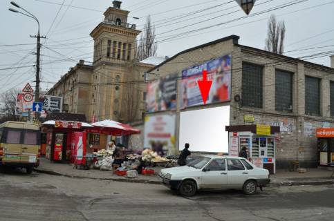 Билборд A в Днепр (Днепропетровск) 082А,пл. Старомостова (Островського) МАКДОНАЛДС, площина праворуч, внизу фото 1