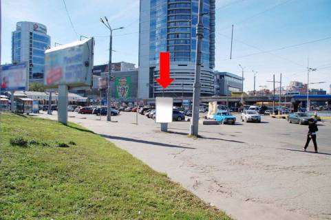 Ситилайт B в Днепр (Днепропетровск) C04Б,вул. Набережна ім. В.І. Леніна (біля цирку) фото 1
