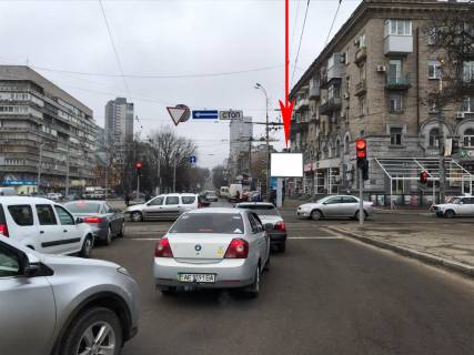 Скроллер A в Днепр (Днепропетровск) 078A5,просп. Олександра Поля (Кірова) - просп. Лесі Українки (Пушкіна), на світлофорі, рух вгору - 238666 фото 1
