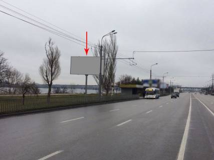 Билборд B в Днепр (Днепропетровск), 6х3  вул. Набережна Заводська, 9Б (через дорогу від МК "Меблі Прогрес" в центр на світлофорі) фото 1