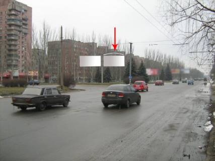 Билборд A в Днепр (Днепропетровск) 117А2,ж/м Червоний Камінь (початок - роздільник). На світлофорі. права фото 1