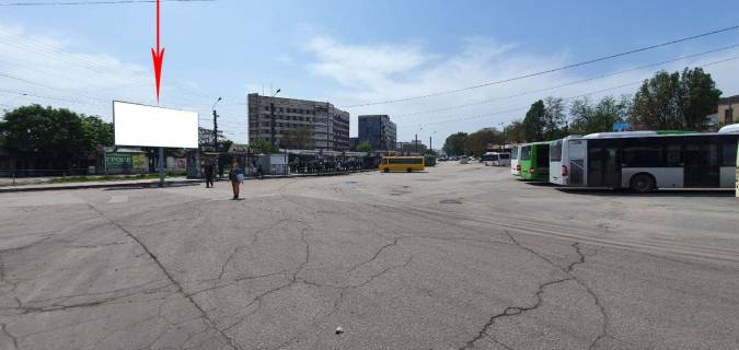 Billboard A in Kam'yanske (Dniprodzerzhinsk), 6х3  pl. 250-ricca Mista, bila zupinki Photo 1