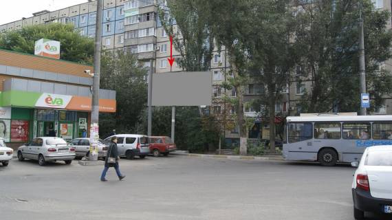 Билборд A в Днепр (Днепропетровск) 115A,вул. Київська - вул. Криворізька, на світлофорі фото 1