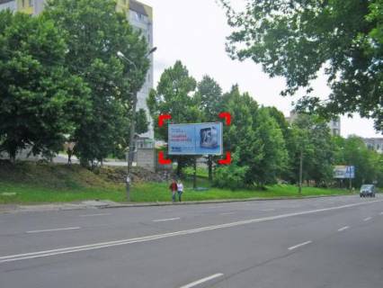 Білборд, Бігборд (Борд)  B у Хмельницькому вул. Свободи (салон "Ford") Фото 1