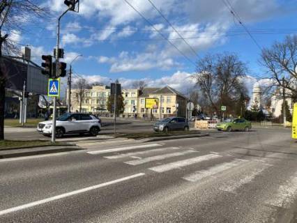 Скроллер A в Львове вул. Широка – Сяйво, перехрестя, розмір 2,3 х 3,2 м скрол - 557721 фото 1