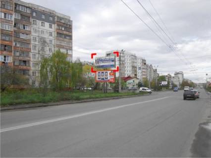 Билборд B в Львове вул. Івасюка – Хоткевича, зверху фото 1