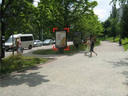 Ситилайт A в Трускавце вул. Суховоля (навпроти Верхнього бювету), місце 2 фото 1