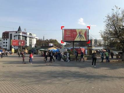 Призма A в Ивано-Франковске вул. Дністровська, 3 – Галицька (до зупинки), призма 2 - 396144 фото 1