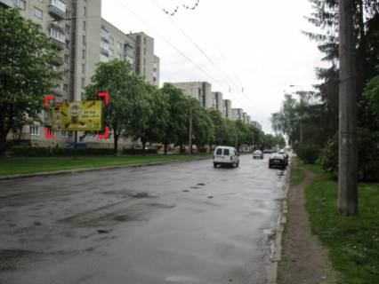 Билборд B в Львове вул. Л. Українки, 4  фото 1