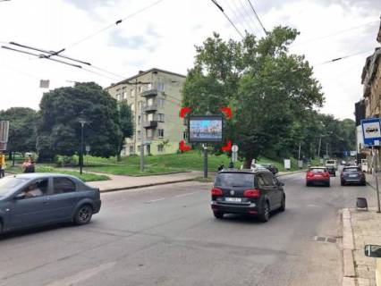 Видеоборд B в Львове пл. Петрушевича – вул. Руставеллі, розмір 2,3 х 3,2 м екран - 563456 фото 1