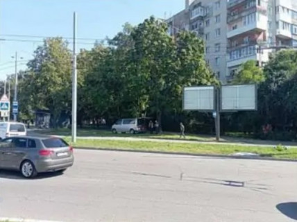 Скроллер A в Львове вул. Кульпарківська – Наукова, зліва, розмір 2,3 х 3,2 м скрол - 658777 фото 1