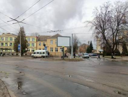 Бэклайт A в Львове вул. Героїв УПА,73, розмір 2,3 х 3,2 м беклайт фото 1