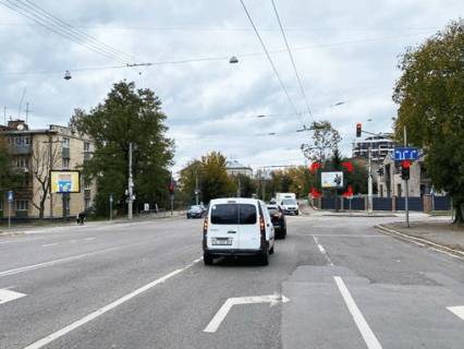 Бэклайт A в Львове вул. Окружна – Любінська, розмір 2,3 х 3,2 м беклайт фото 1