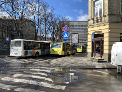 Ситилайт A в Львове вул. Лазнева - пл. Різні, (біля ресторану "Маестро") фото 1
