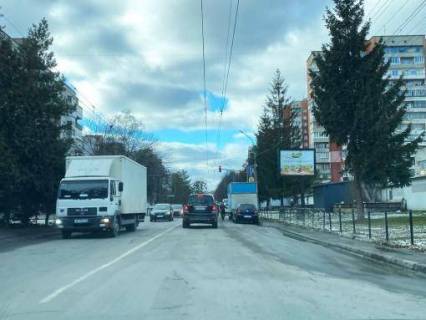 Бэклайт A в Львове вул. Мазепи, 11 (біля ТЦ "Балатон"), розмір 2,3 х 3,2 м беклайт фото 2