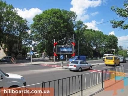 Призма B в Львове вул. Замарстинівська – Липинського (виїзд), призма 2 - 82578 фото 1