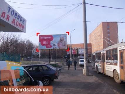 Билборд B в Ровно пер. вул. Кулика і Гудачека (Макарова) – Кн. Острозького фото 1