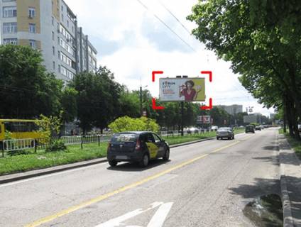 Беклайт Р/П у Львові пр. Чорновола (Універсам), до центру, розмір 2,3 х 3,2 м беклайт Фото 1