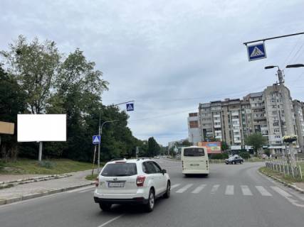 Билборд B в Черкассах, 6x3  Сержанта / Смирнова Гагарина фото 1