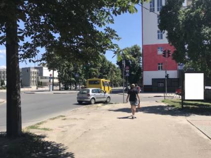 Citylight A in Cherkasy, 1.2x1.8  bst. Sevcenka / st. Pionerskaa, TRC "Pioner" Photo 1