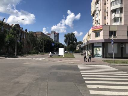 Билборд A в Черкассах Дашкевича Гоголя ЦЕНТР сити-лайт А фото 1