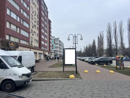 Ситилайт B в Черкассах, 1.2x1.8  ул.Віталія Вергая (Маршала Батицького) 10 ЖК Парковий Бізнес Центр  сити #3 фото 1