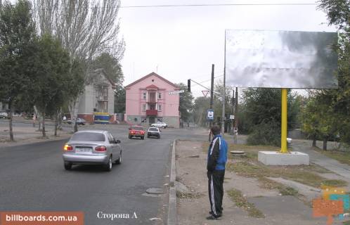 Prismatron, Prism A in Zaporizhzhya, 3х6  St. Carivnaa - St. 8 Marta - 3574 Photo 1