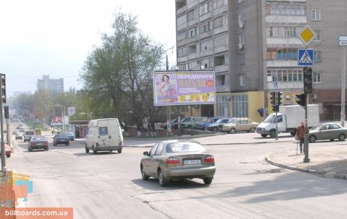 Prismatron, Prism A in Zaporizhzhya, 3х6  St. Pobedy / Niznedneprovskaa - 1275 Photo 1