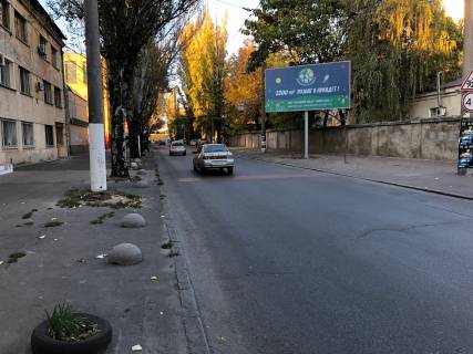 Билборд A в Одессе, 3x6x1  Омеляновича-Павленка Михайла вул. (Маріїнська)., 5/1 фото 1