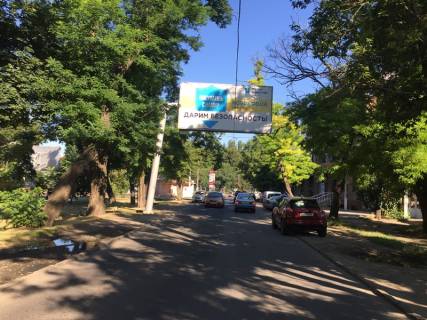 Billboard B in Odessa, 3x6  Kamanina 3/14 (naprotiv) Photo 1