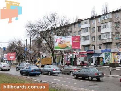 Призма A в Кременчуге, 3 х 6  Свободи просп. (кол. 60-річчя Жовтня), 55, перекр. с вул. Єднання України (кол. Маяковського), район ДК «КрАЗ» и ТЦ «Меркурий», направление в центр - 87219 фото 1