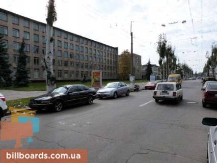 Ситилайт B в Кременчуге, 1,2 х 1,8  вул. Університетська (кол. Першотравнева), 20, біля Кременчуцького національного університету імені Михайла Остроградського фото 1