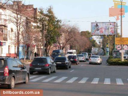 Призма A в Кременчуге, 3 х 6  Небесної Сотні вул. (кол. Пролетарська) 1а, район перекр. с Артема вул. (кол. Миколаївська), возле супермаркетов «АТБ», «Эльдорадо», «МаркетОпт» и Центрального рынка - 108922 фото 1