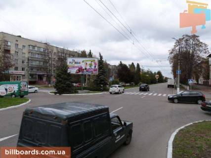 Призма A в Кременчуге Свободи просп. (кол. 60-річчя Жовтня), 55, перекр. с вул. Єднання України (кол. Маяковського), район ДК «КрАЗ» и ТЦ «Меркурий», направление из центра - 108943 фото 1