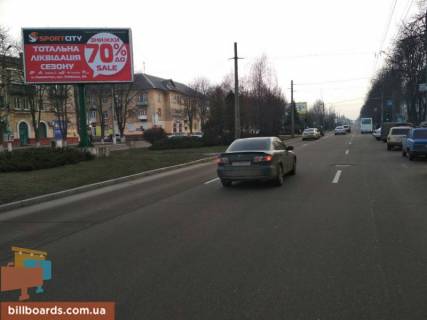 Призма A в Кременчуге, 3 х 6  Свободи просп. (кол. 60-річчя Жовтня), 94/28, перекрёсток с ул. В.Бойка, направление в центр - 145425 фото 1