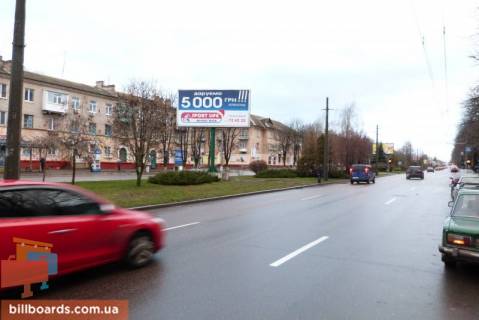 Призма A в Кременчуге, 3 х 6  Свободи просп. (кол. 60-річчя Жовтня), 94/28, перекрёсток с ул. В.Бойка, направление в центр - 145426 фото 1