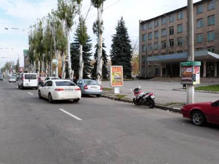 Сiтiлайт A у Кременчуці, 1,2 х 1,8  вул. Університетська (кол. Першотравнева), 20, біля Кременчуцького національного університету імені Михайла Остроградського Фото 1