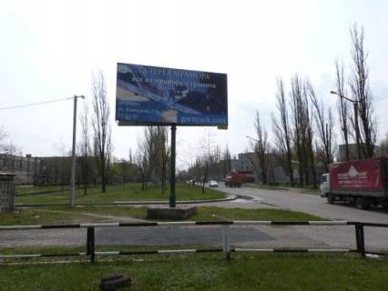 Билборд B в Горишние Плавни (Комсомольск), 3 х 6  вул. Строни, р-н Пожежної частини фото 1